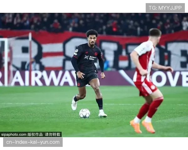 塔普索巴禁区内犯规送点，勒沃库森后卫关键失误代价沉重